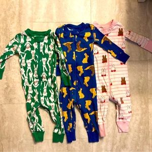 3 pairs of Hanna Andersson Baby Zip Pajamas, size 12-18 months (75 cm), bunnies